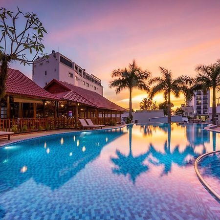Suncosy Central Hotel Phu Quoc Exterior photo